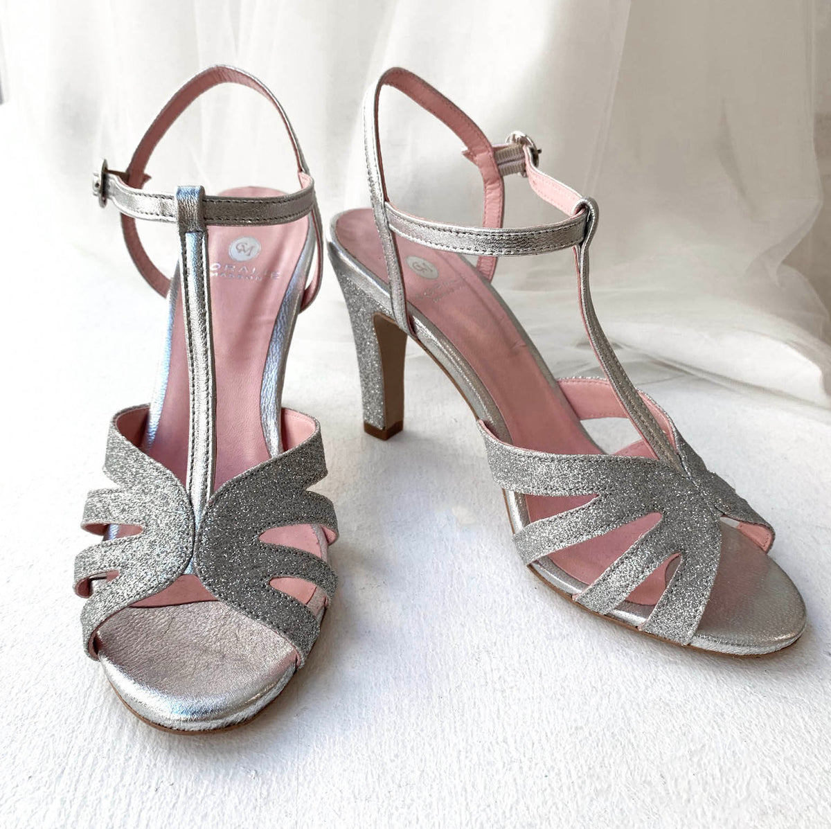 Nouvelles chaussures de mariée: Coralie Masson & Elise Martimort