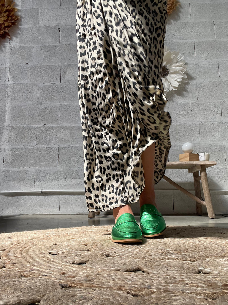 Mules Lucifer en cuir vert métallisé - Coralie Masson créatrice française de chaussures 