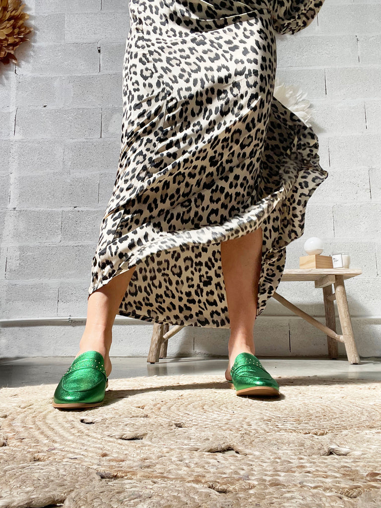 Mules Lucifer en cuir vert métallisé - Coralie Masson créatrice française de chaussures 